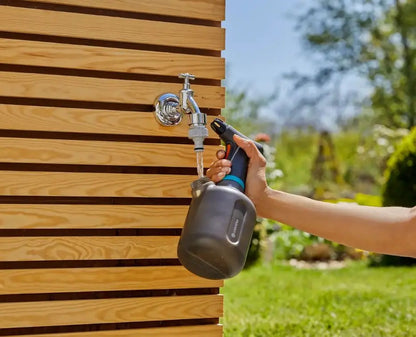 Gardena - Spruzzatore EasyPump, capacità 1 l, alimentato a batteria 11114-20