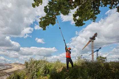 DeWALT Motosega a batteria 18V, senza batteria e caricabatterie DCMPS567N