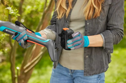 Gardena - troncarami AKU 18V EasyCut 110/18V P4A, senza batteria e caricabatterie 14772-55