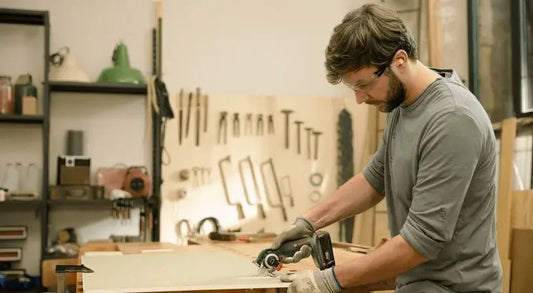 Bosch Utensili - Motosega a batteria 18V, 1x batteria 2,5 Ah Li-Ion, caricabatterie 06033D5101