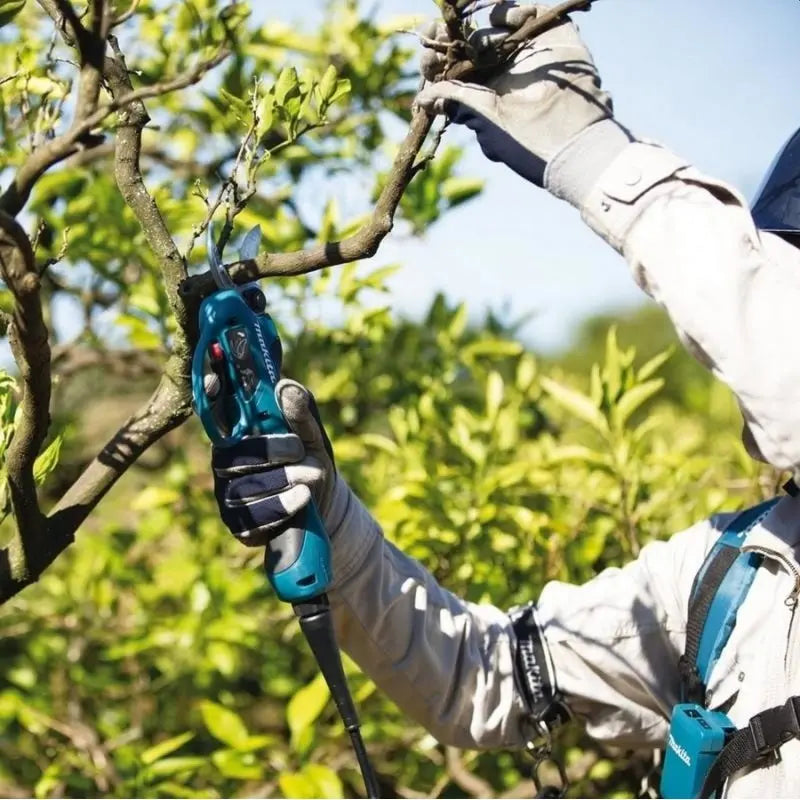 Makita Forbici a batteria 18V, 2x batterie da 5,0 Ah, caricabatterie